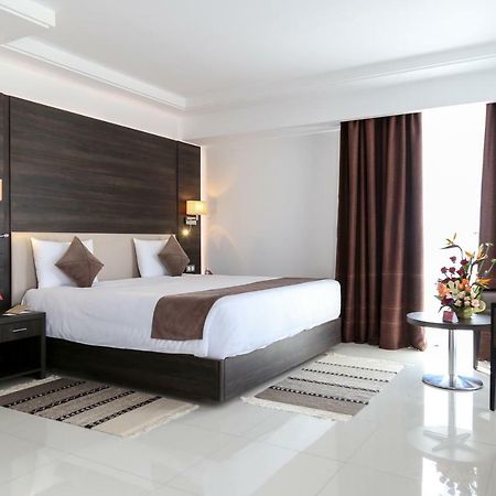 Radisson Hotel Sfax Exterior foto A bedroom at the hotel