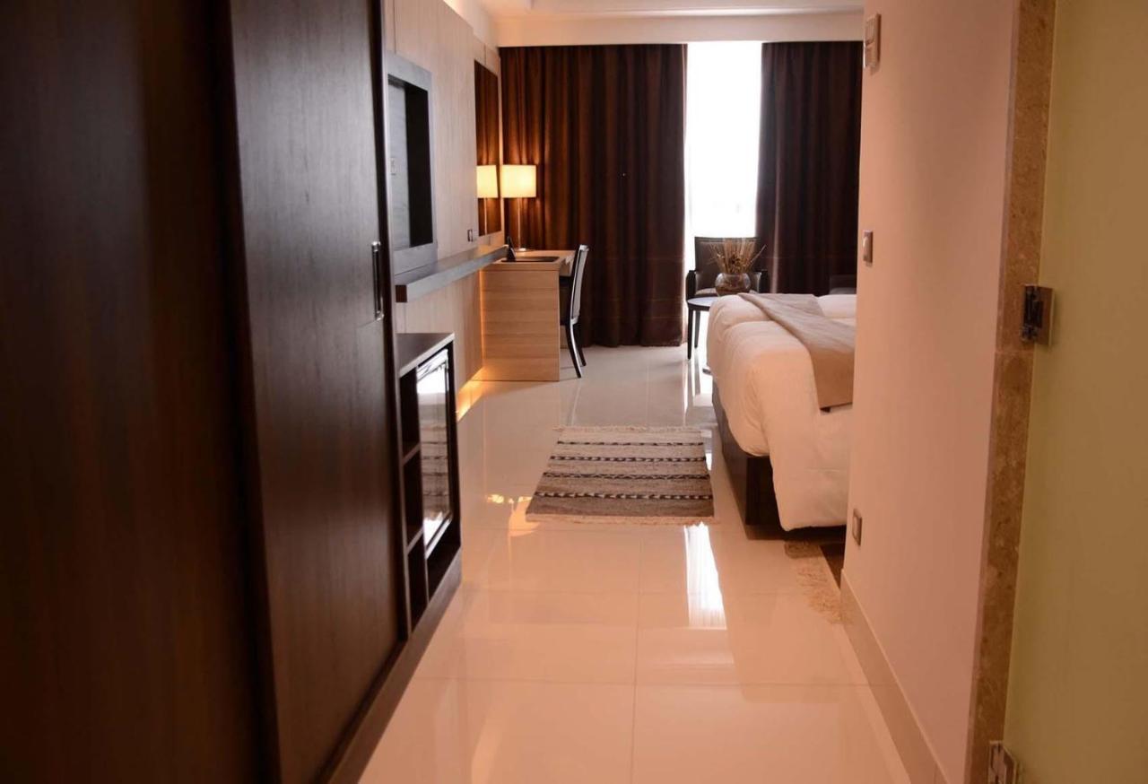 Radisson Hotel Sfax Exterior foto A room at the hotel